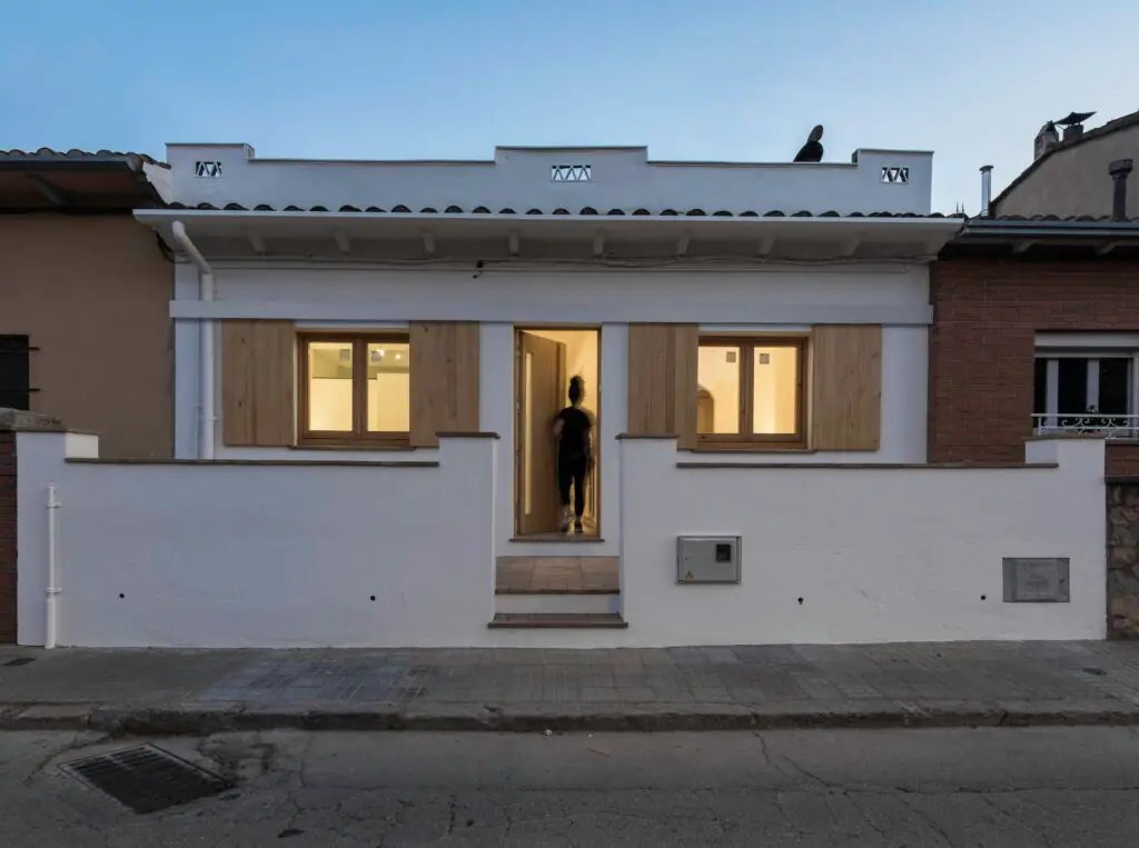Casa ID: reforma d’un habitatge unifamiliar a Santa Coloma de Farners