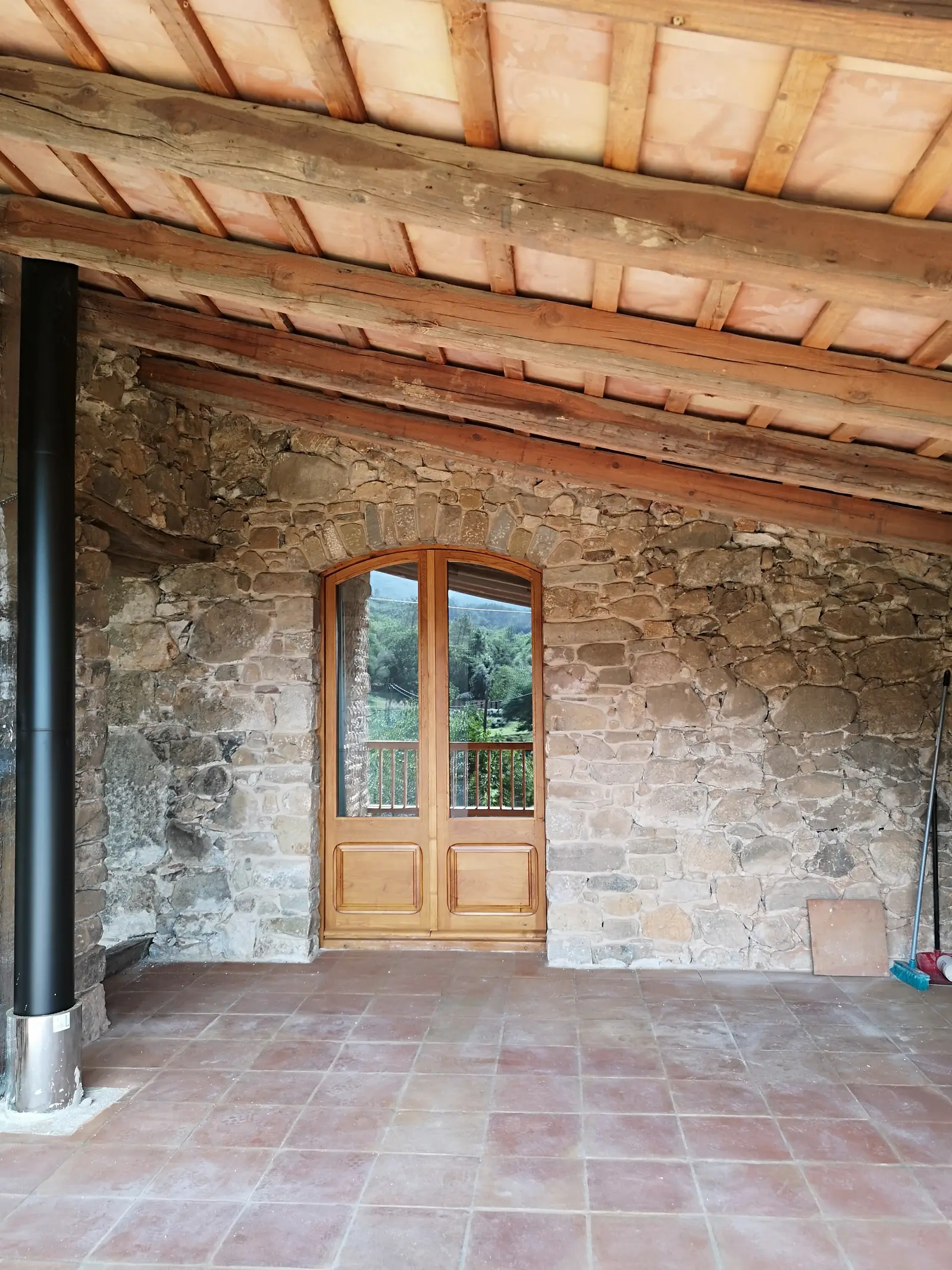 CP·1 La Masia: reforma d’una masia a Afores de Girona — fotografia 2