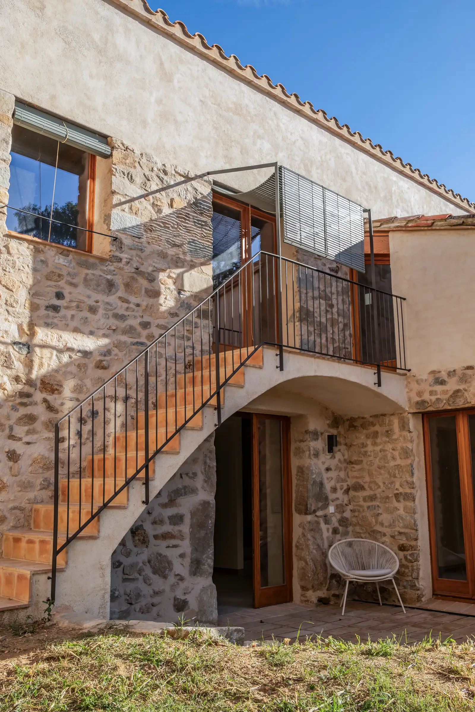 CP·3 El Graner: rehabilitació i ampliació d’un graner a Afores de Girona