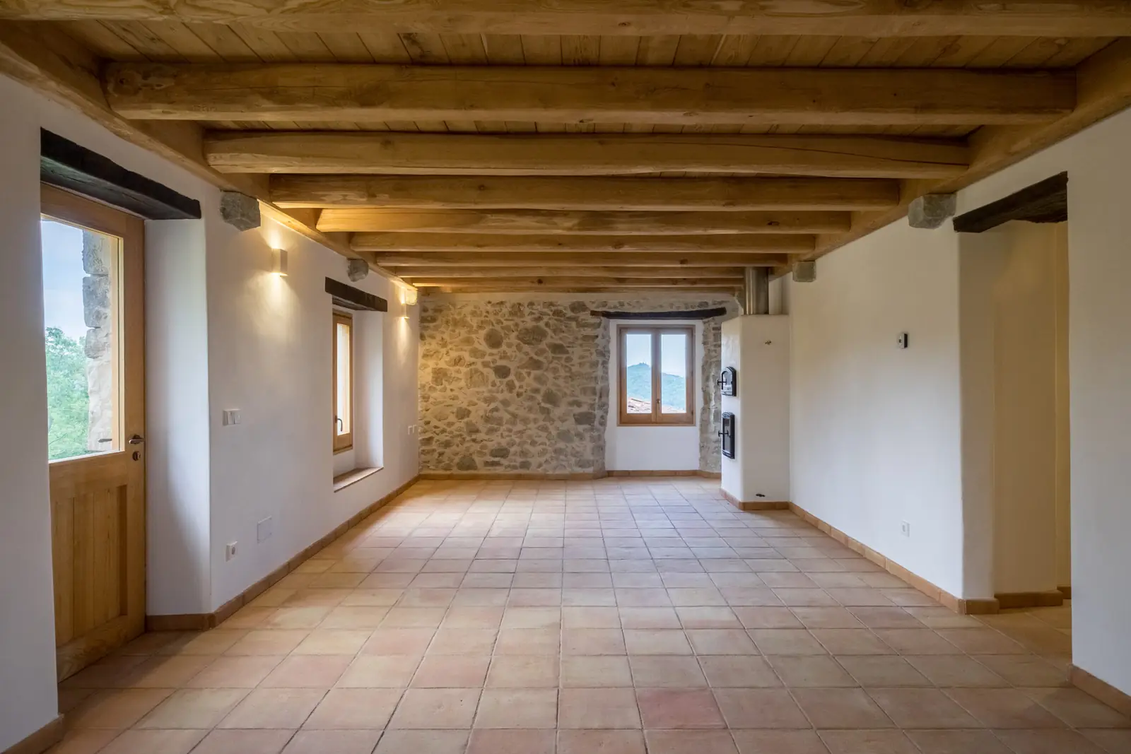 CP·2 La Masia: rehabilitació d’una masia a Afores de Girona — fotografia 3