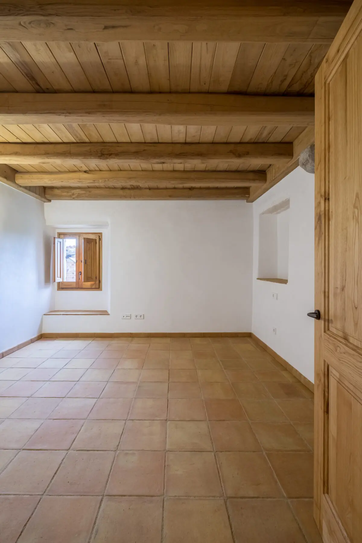 CP·2 La Masia: rehabilitació d’una masia a Afores de Girona — fotografia 6