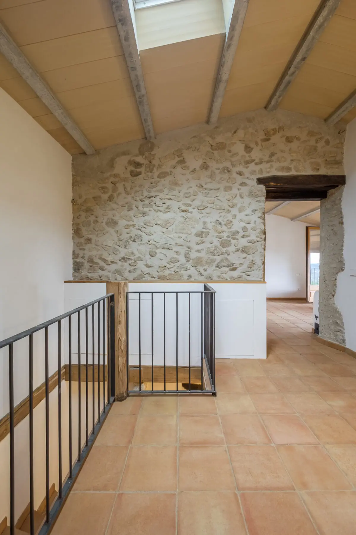 CP·2 La Masia: rehabilitació d’una masia a Afores de Girona — fotografia 8