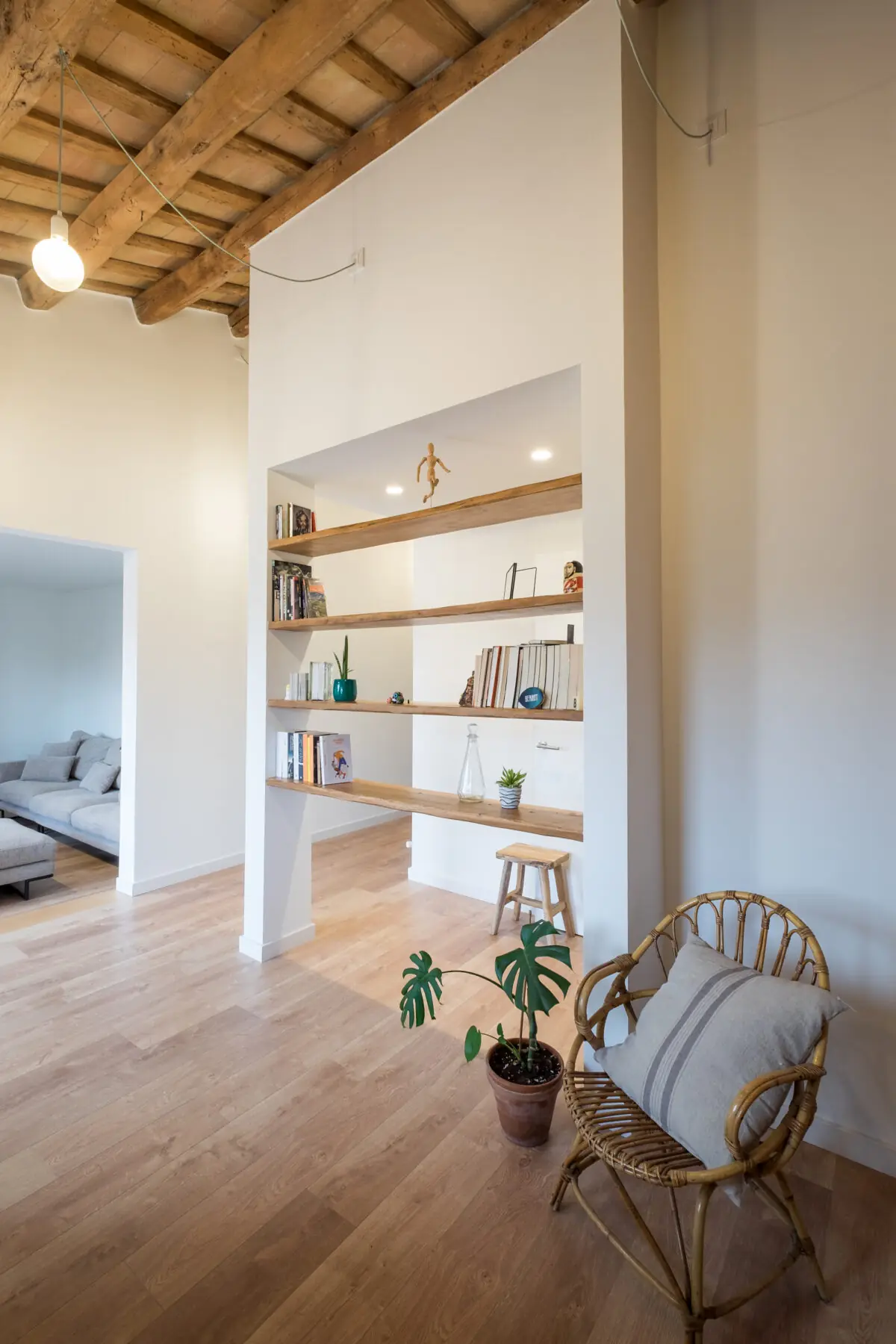 Bonavista 35: reforma interior d’un habitatge unifamiliar a Cassà de la Selva — fotografia 8